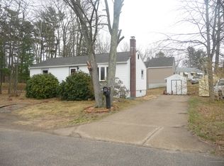 12 Idlewild Ave, Old Orchard Beach, ME 04064
