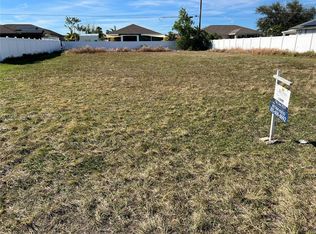 2808 NE 7th Ave, Cape Coral, FL 33909