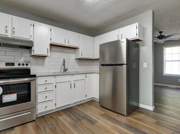 2147 W Wall St #2147A, Springfield, MO 65802