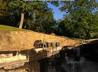 4904 Big Tyler Rd, Charleston, WV 25313