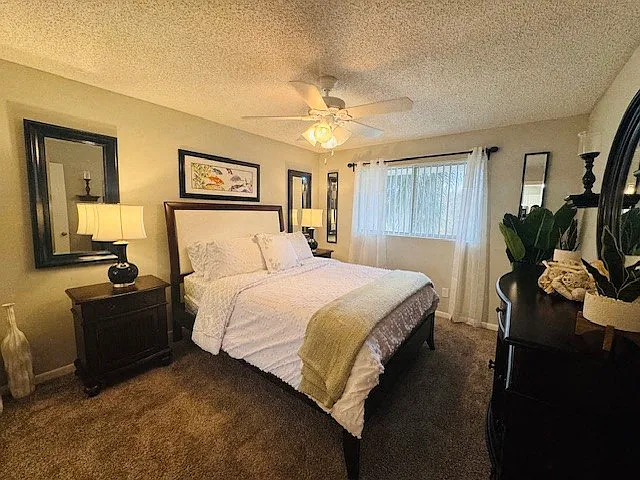 Country Club Lakes Apartments — Photo 19