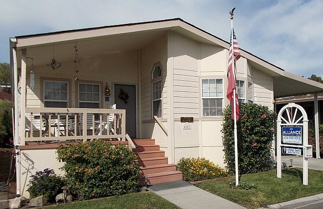 1st image of 607 Mill Pond Dr #607