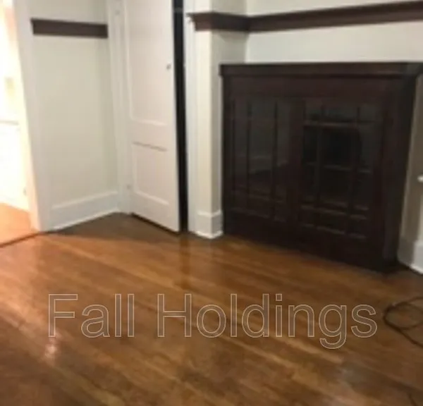 2918-20 W Liberty Ave #2918 — Photo 3