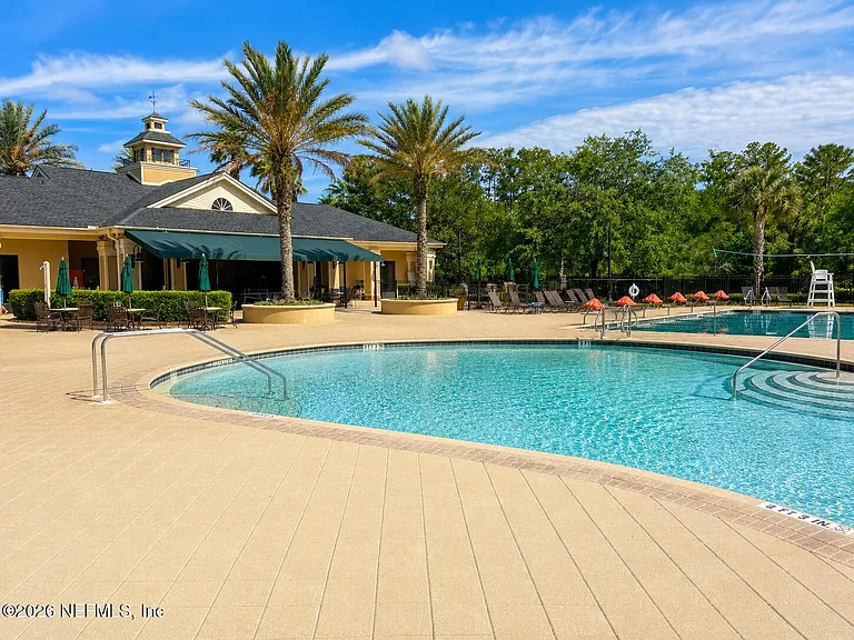 80 Balmoral Castle Dr — Photo 26