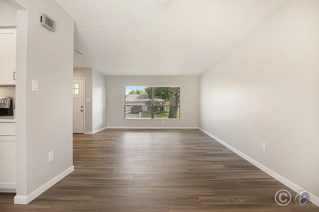 423 Van Reed Manor Dr | Bloomingdale — Photo 3