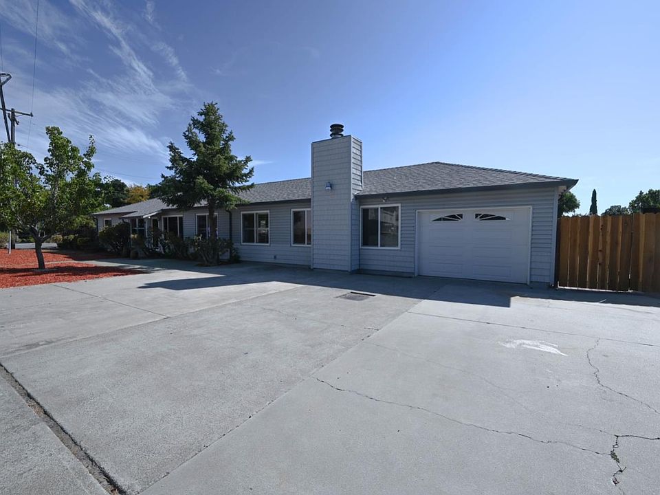 1st image of 11961 Francis Dr