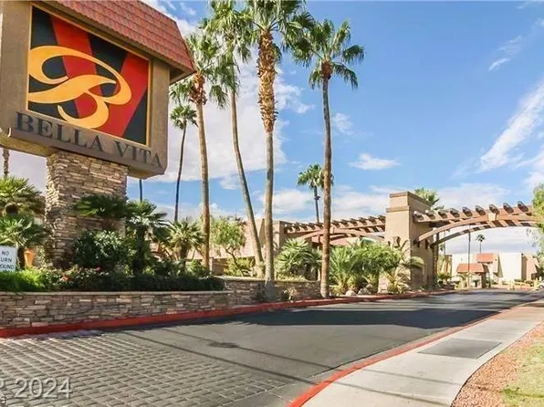 5368 River Glen Dr Unit 345, Spring Valley, NV 89103