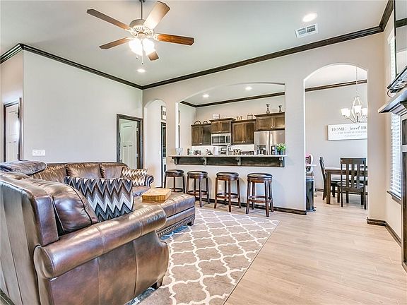 4th image of 5105 SW 120th Ct