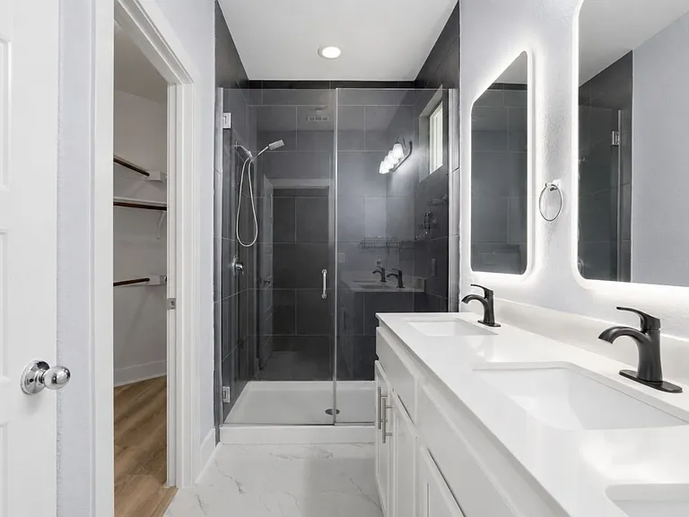 7208 Lysander Ct — Photo 12