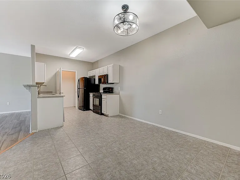 1401 N Michael Way #123 — Photo 8