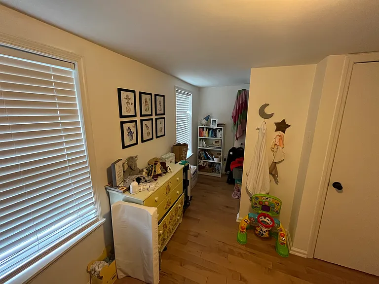 2143 E Sergeant St — Photo 17