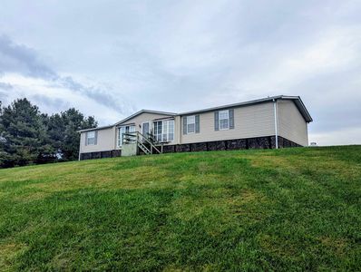 201 Phlegar Hill Rd NE, Floyd, VA, 24091