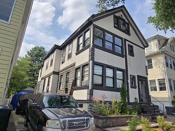 310 S 4th Ave, Highland Park, NJ 08904