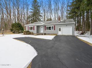 154 Willow St, Guilderland, NY 12084