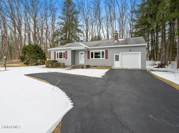 154 Willow Street, Guilderland, NY 12084