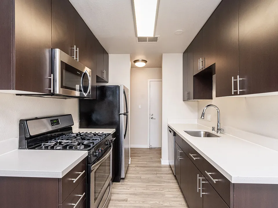 Riverbend Apartments