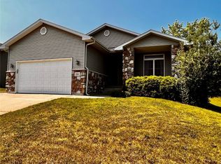 211 Orchard St SW, Swisher, IA 52338