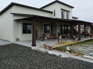 96806 E Sagebrush Rd, Kennewick, WA 99338