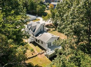 42 Pinehurst Ave, Billerica, MA 01821