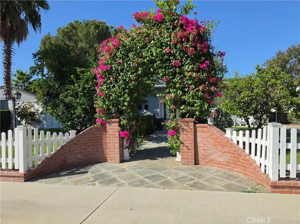 22945 Sherman Way, West Hills, CA 91307