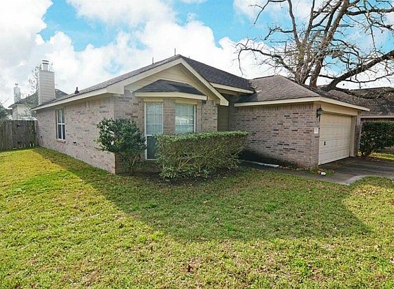 2nd image of 2203 Highland Hills Dr