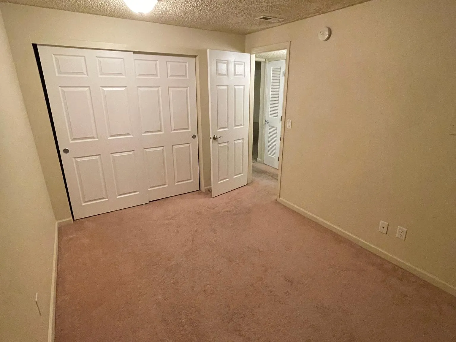 608 N Roosevelt St — Photo 3