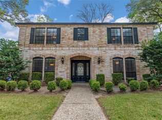 16126 Parish Hall Dr, Spring, TX 77379