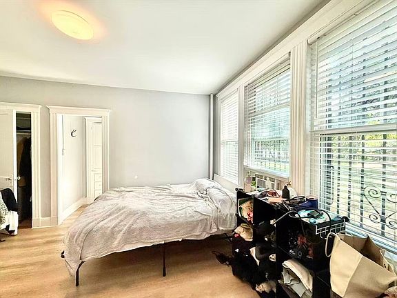 5th image of 32 Sidlaw Rd APT 6