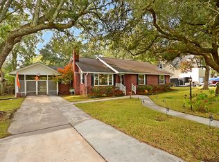 1719 Jessamine Rd, Charleston, SC 29407
