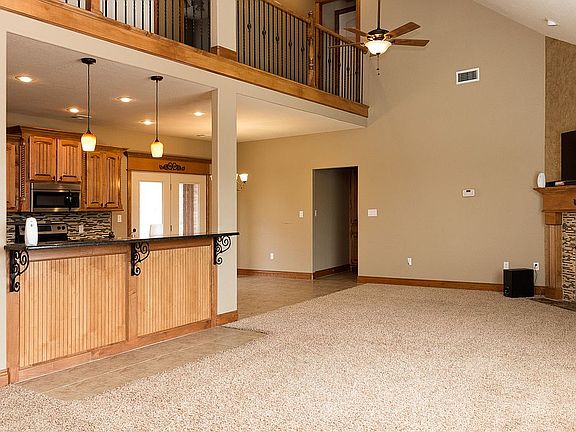2nd image of 3601 NE Willow Way