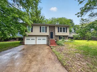 1845 W Boris Dr, Columbia, MO 65203