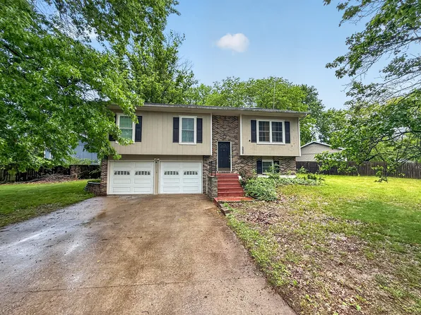 1845 W Boris Dr, Columbia, MO 65203