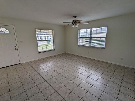 2nd image of 122 Lullwater St