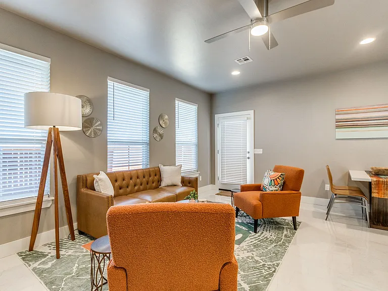 609 Abadan Dr — Photo 61