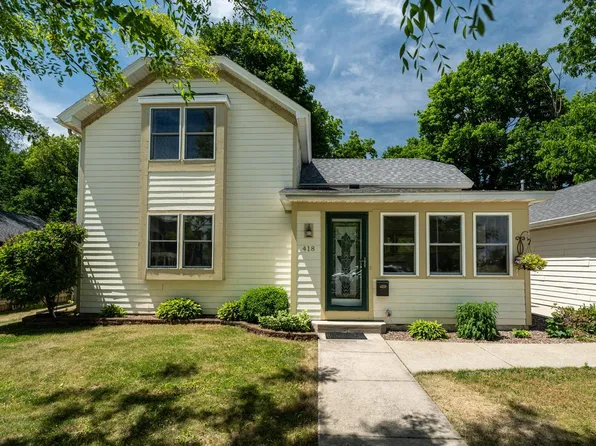 418 S Charles STREET, Oconomowoc, WI 53066