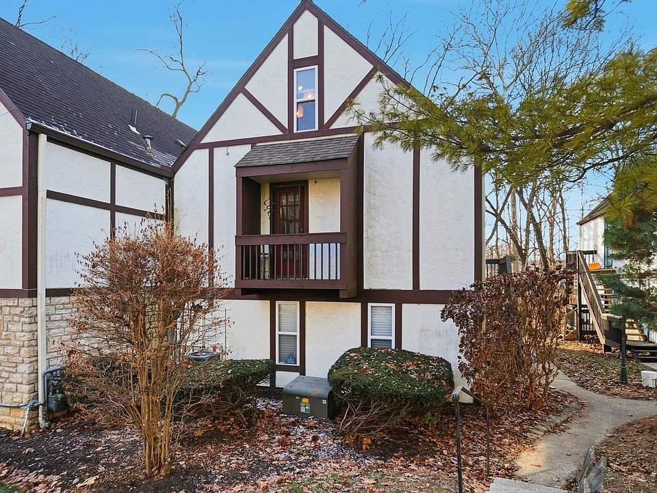 1st image of 1579 Arlington Ave #1579B