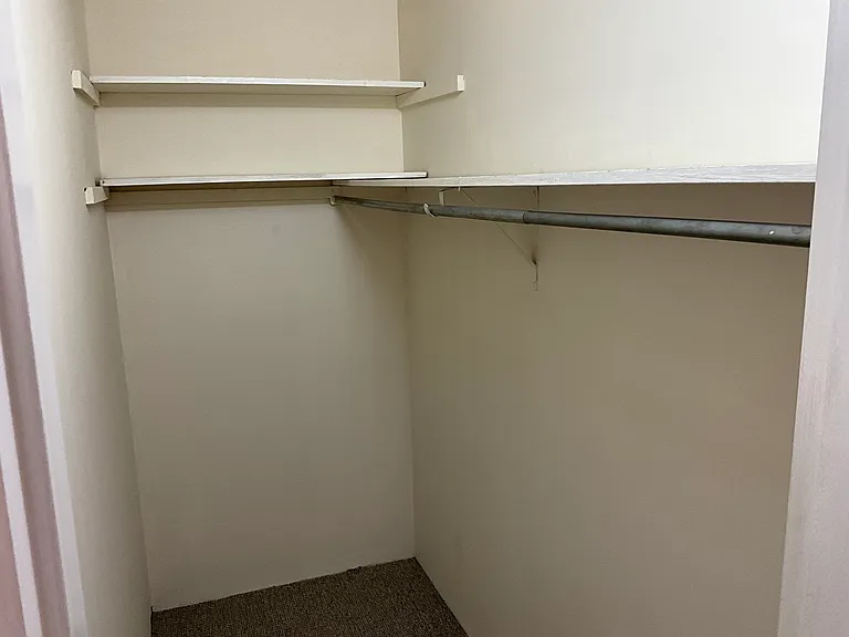 156 W Cedar St #35 — Photo 5