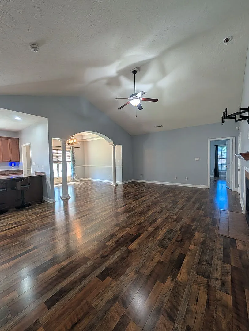 Wonderful on Weatherford! — Photo 4