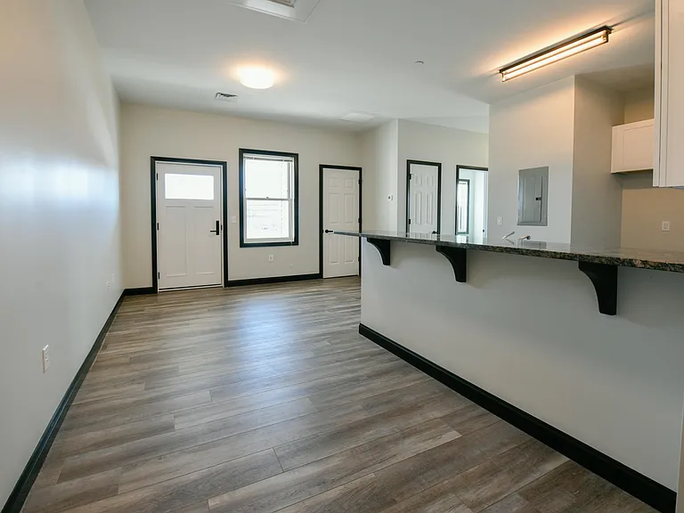 77 Whiting St #2C — Photo 2