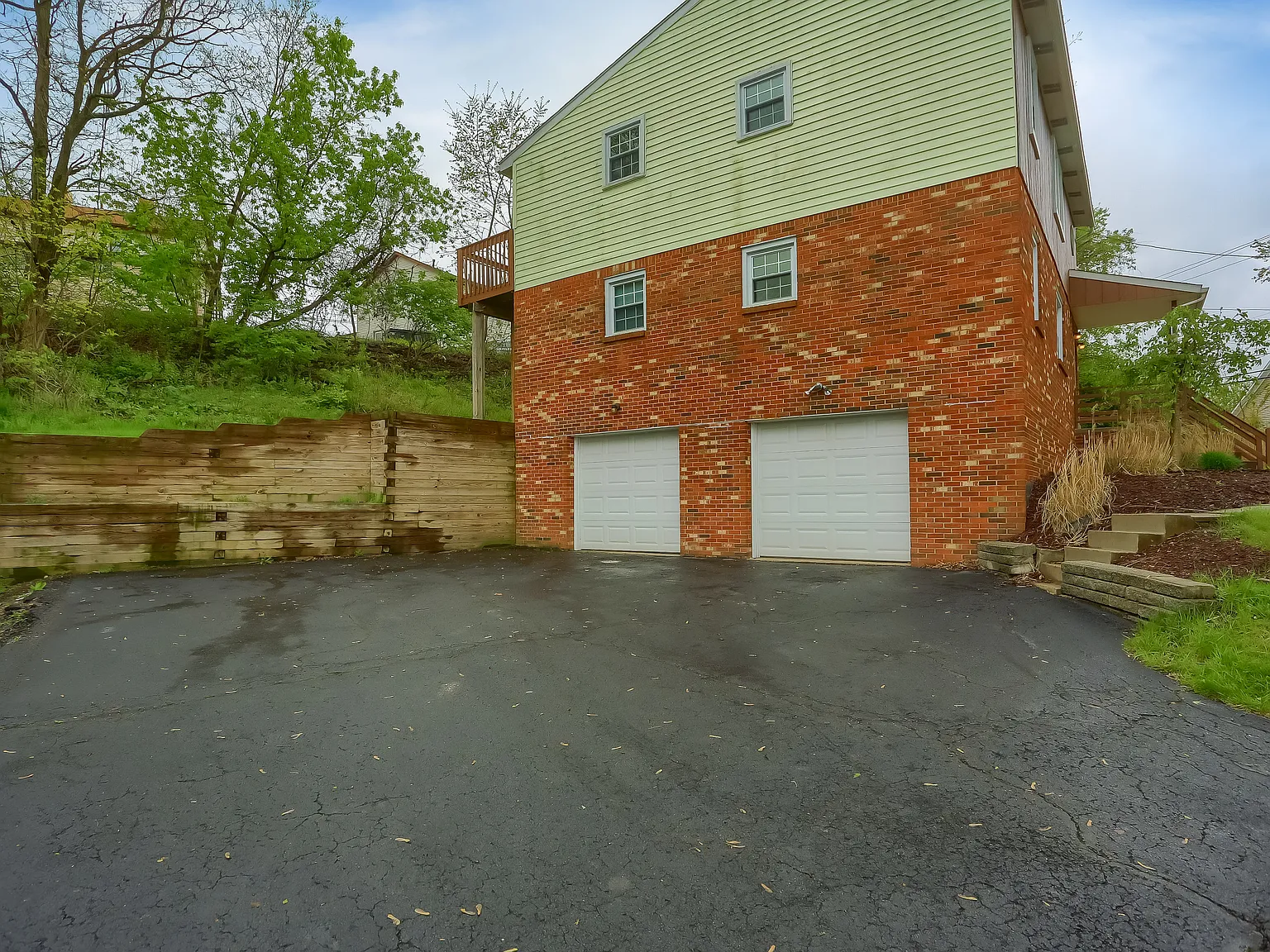2 bed, 792 sqft, $1,500 — Photo 2