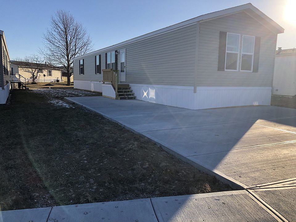 1st image of 2986 Deerfield Run Blvd #218