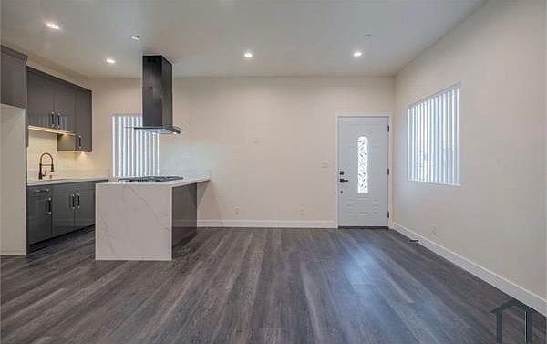 1st image of 7736 Etiwanda Ave