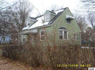 1602 N Wyoming Ave, Flint, MI 48506