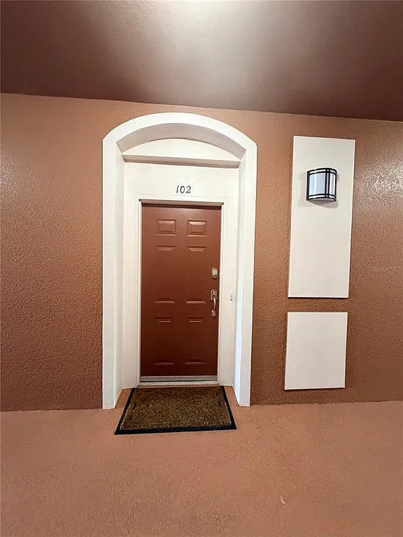 2 bed, 2.0 bath, 1112 sqft, $1,600 — Photo 2