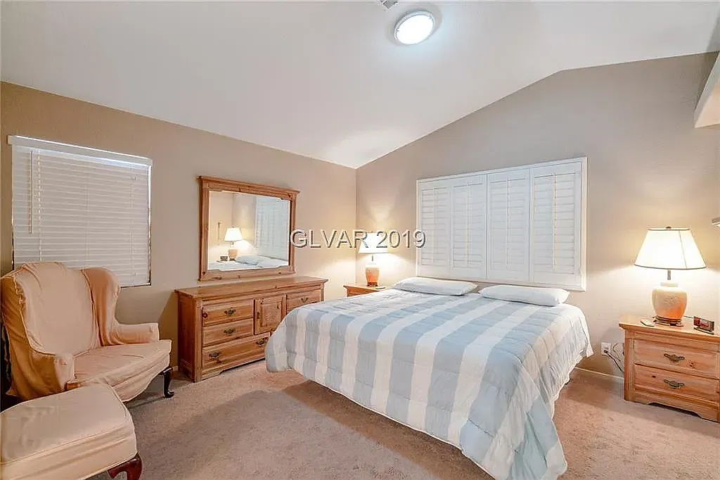 3 bed, 1244 sqft, $1,800 — Photo 4
