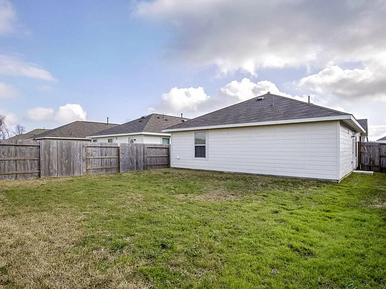 19424 Villa Mesa Dr — Photo 13