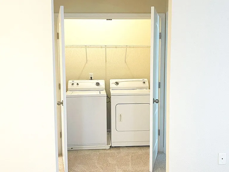 Clairmont at Farmgate — Photo 59