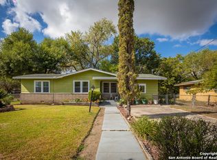 1296 S Mesquite Ave, New Braunfels, TX 78130