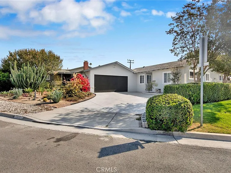 5614 Heleo Ave — Photo 1