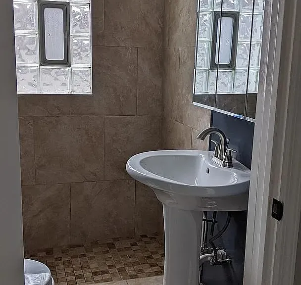 2507 N Lotus Ave #2 — Photo 10